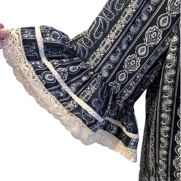 NWT Signature Studio Plus boho top with ties Sz.2X - Picture 8 of 8